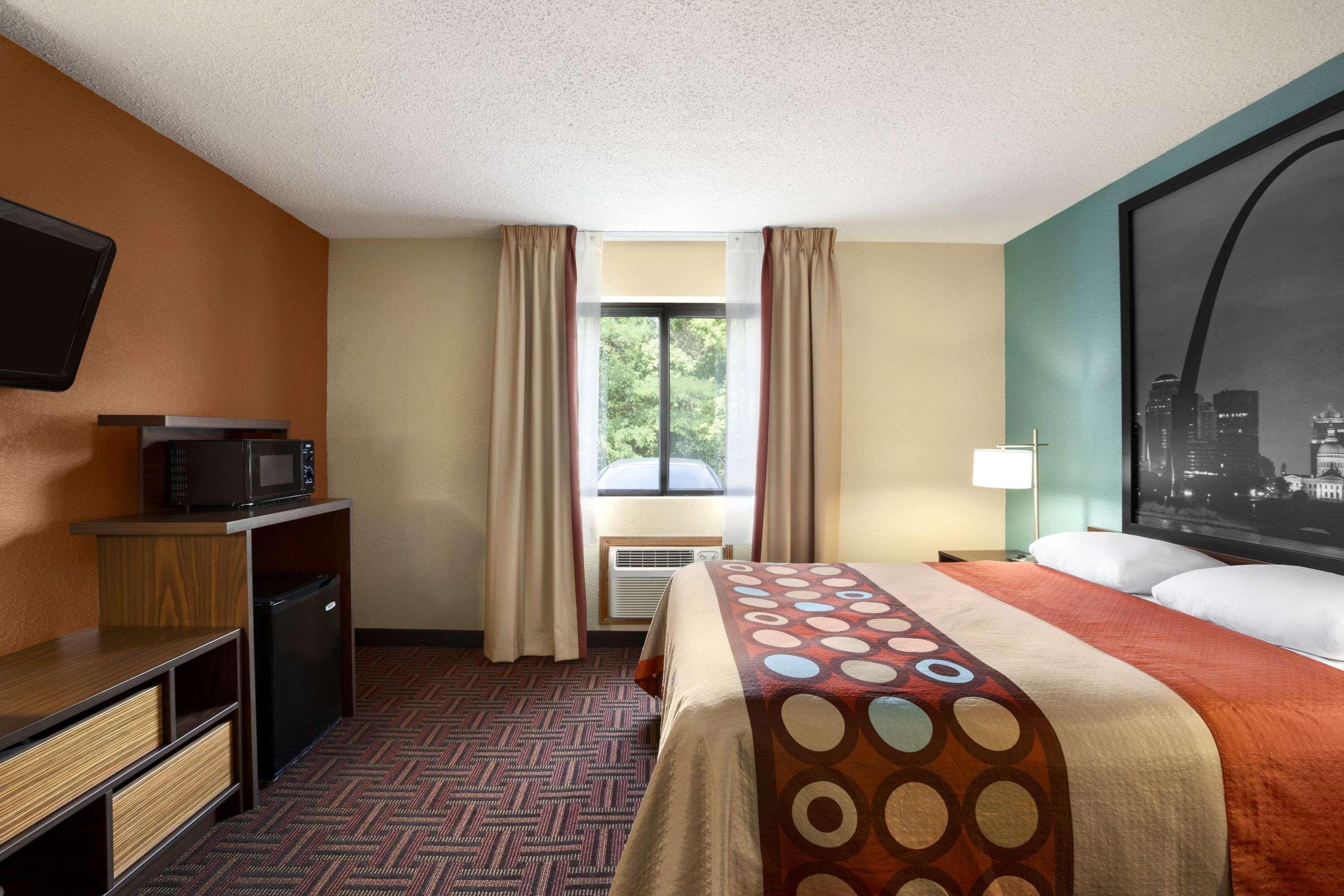 ซูเปอร์ 8 บาย วินด์แฮม แฟร์วิวไฮต์-เซนต์หลุยส์ Motel แฟร์วิว ไฮท์ส ภายนอก รูปภาพ