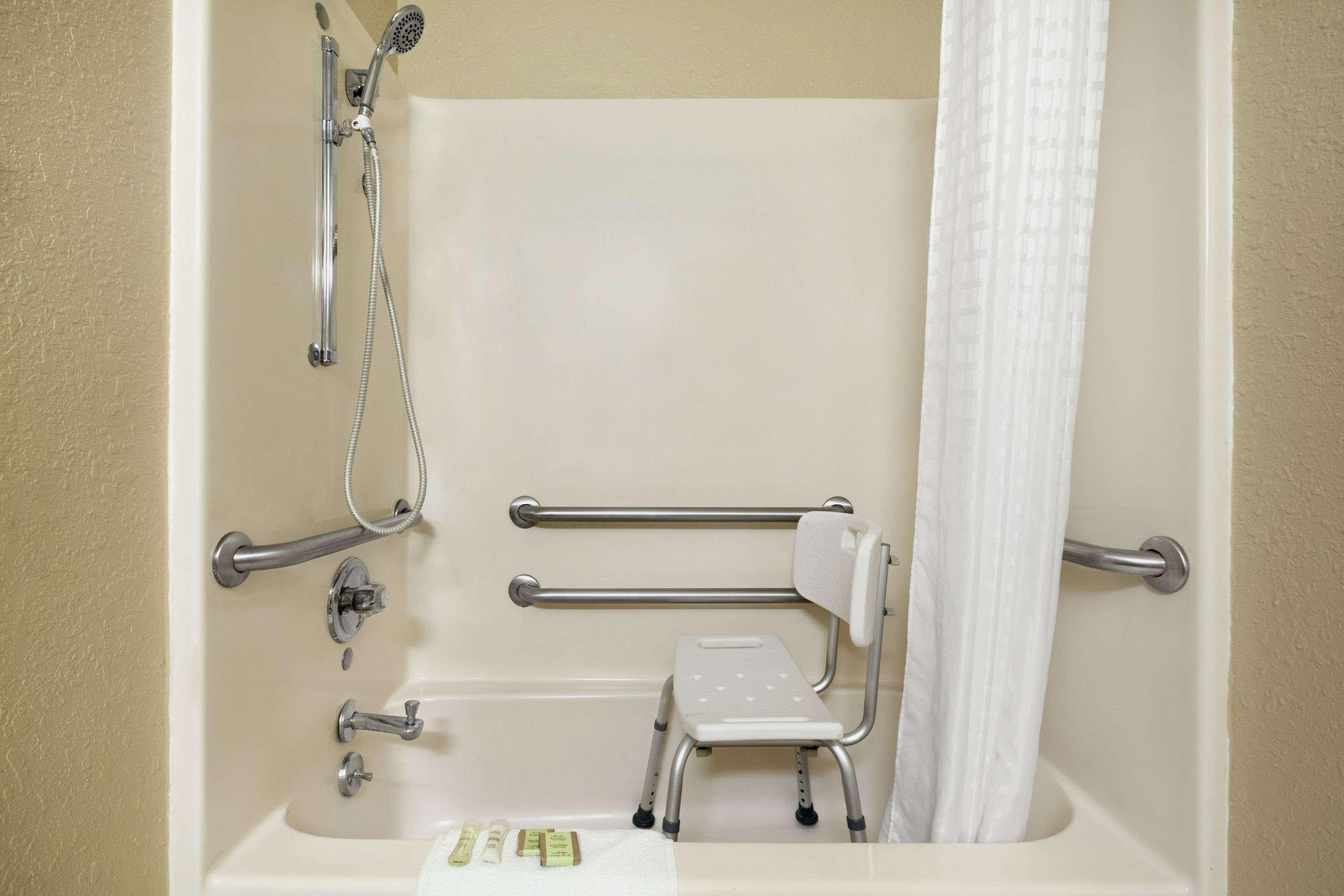 ซูเปอร์ 8 บาย วินด์แฮม แฟร์วิวไฮต์-เซนต์หลุยส์ Motel แฟร์วิว ไฮท์ส ภายนอก รูปภาพ
